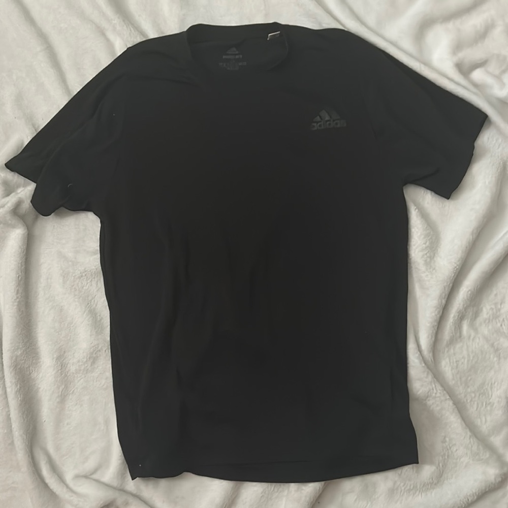 Adidas’s, black t shirt, small